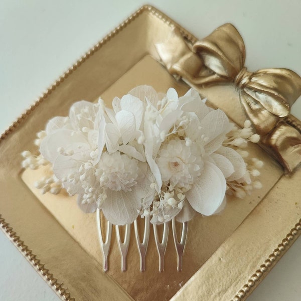 Peigne en fleurs séchées et stabilisées Accessoire mariage - Mariée - Demoiselle d'honneur Collection BLANC