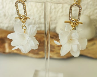 Boucles d'oreilles Hortensia fleurs séchées et stabilisées Accessoire mariage - Mariée - Demoiselle d'honneur Collection BLANC