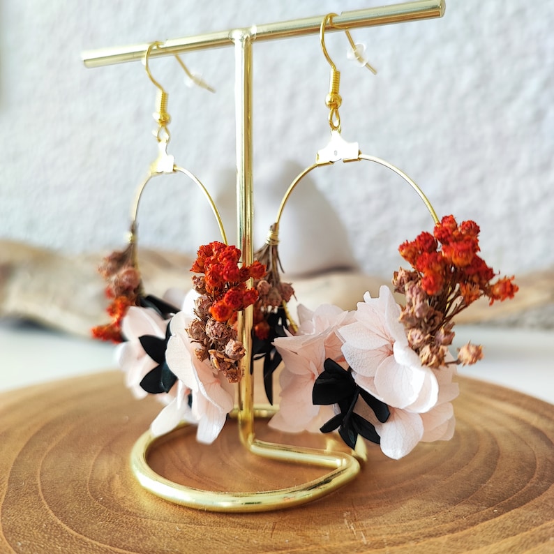 Dried and preserved flower earrings Wedding accessory Bride Bridesmaid ROSACOTTA Collection image 4