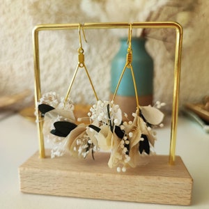 Dried and preserved flower earrings Wedding accessory - Bride - Bridesmaid GREEN Collection