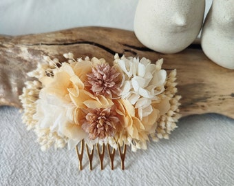 Comb made of dried and preserved flowers Wedding accessory - Bride - Bridesmaid APRICOT Collection
