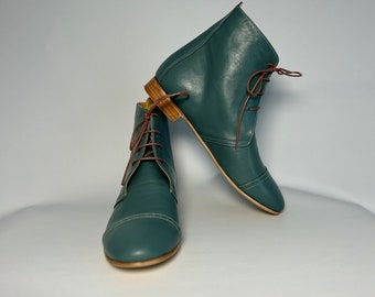 LL Boots "Shelby", Handmade Leather Boots, Vintage Design, Retro Style, Lace Up Ankle Boots, Unisex Swing Dance Shoes, Green or Any Color