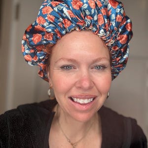 Satin Bonnet for short or fine curly girl.  Sleeping bonnet for curly hair.