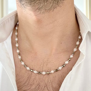 Mens parelketting met gouden hematiet, parelketting mannen, echte parelketting voor mannen, cadeaus voor mannen, verjaardagscadeau voor hem, y2k sieraden afbeelding 4