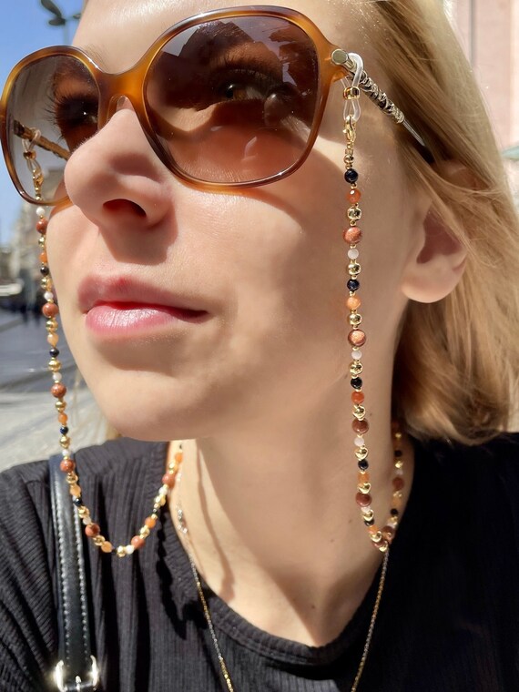 Gold chain hotsell glasses strap