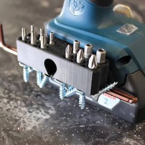 BOSCH Pro 18V - Magnetic 1/4 Bit Holder (MagBITe)