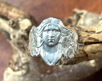 Solid silver art nouveau style ring