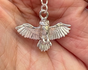 Sterling Silber Anhänger Eule im Flug an Gerstenkorn Kette