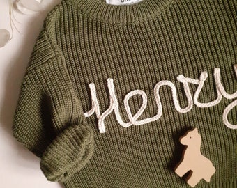 Grobstrick Pullover waldgrün mit Personalisierung chunky knit sweater personalized personalisierte pullover namenspullover