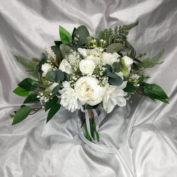 green and white roshes