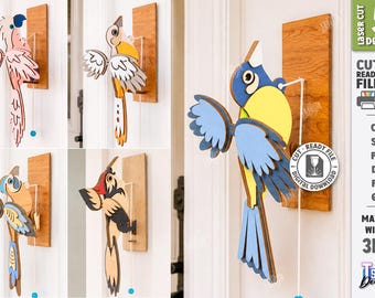 File per taglio laser del campanello cinetico a forma di uccello - Campanello in legno con cordino - Decorazione murale interattiva a forma di uccello - Campanello a forma di pappagallo svg