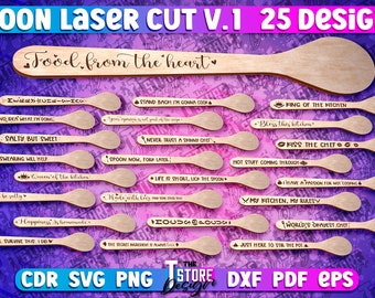 Puede incluir: Un conjunto de 25 cucharas de madera cortadas con láser con varios refranes sobre el tema de la cocina. Las cucharas son todas de color madera natural y tienen texto negro. El texto en las cucharas incluye frases como "Food, from the heart", "Queen of the Kitchen", "Never trust a skinny chef", y "My kitchen, my rules".