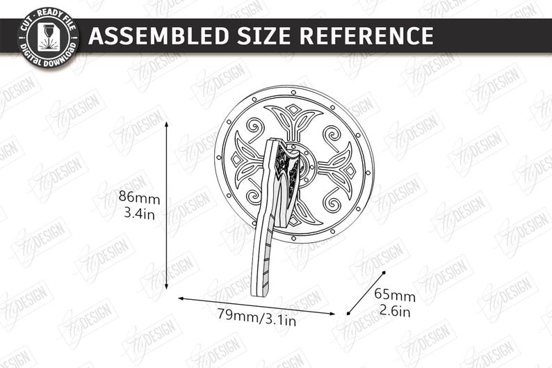 Puede incluir: Dibujo lineal de un escudo con un hacha, etiquetado como "ASSEMBLED SIZE REFERENCE". El escudo mide 8,6 cm de alto, 7,9 cm de ancho y el hacha mide 6,5 cm de largo. El dise&ntilde;o presenta nudos celtas.