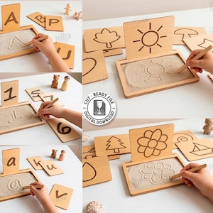 Puede incluir: Juguetes educativos de madera para niños. El conjunto incluye tarjetas de letras y números de madera, junto con bandejas de arena para trazar. La imagen también muestra formas de madera y un lápiz de madera. El texto dice "5 Designs" y "Cut Ready File Digital Download".