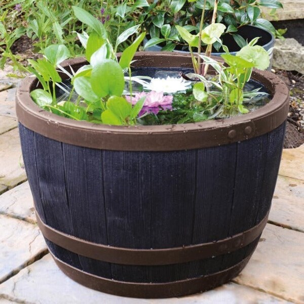 Jardinière en demi-tonneau Stewart Blenheim 40 cm - Cache-pot extérieur pour bassin pour bassin, imperméable, tonneaux en plastique effet chêne