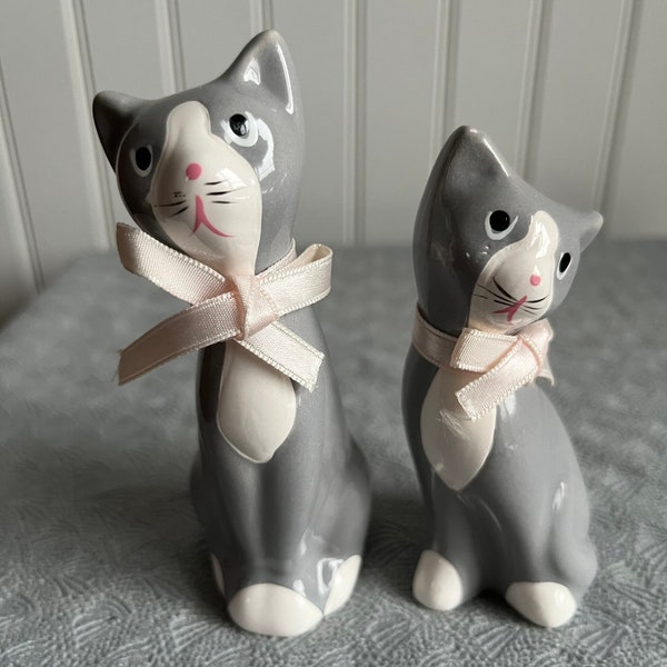 Bibelots figurine de chats gris et blanc vintage statue décoration