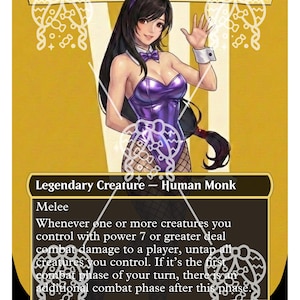 Puede incluir: Una carta coleccionable con Tifa, Artista Marcial, con un atuendo de conejita morado. La carta tiene un fondo dorado con elementos decorativos blancos. El texto incluye "Criatura Legendaria - Monje Humano" e instrucciones del juego. La carta está marcada como proxy.