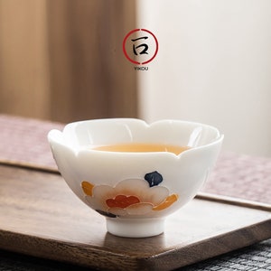 Gongfu tea master cup 75ml in porcelain and handmade with Japanese artist design