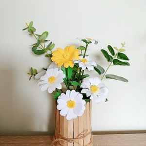 Handmade daisies in handmade basket image 3