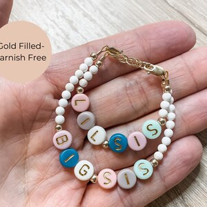 Pulseras personalizadas- Pulseras de cuentas de letras- Pulseras a juego- Pulseras de hermanas- Pulseras de mamá e hija- Pulsera para niños pequeños