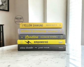 Décoration d'étagère jaune - Articles de décoration d'étagère - Pile de livres pour la décoration intérieure - Ensemble de livres modernes - Livres décoratifs - Déco de chambre moderne audacieuse