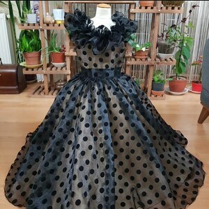 Black and white princess dress sales
