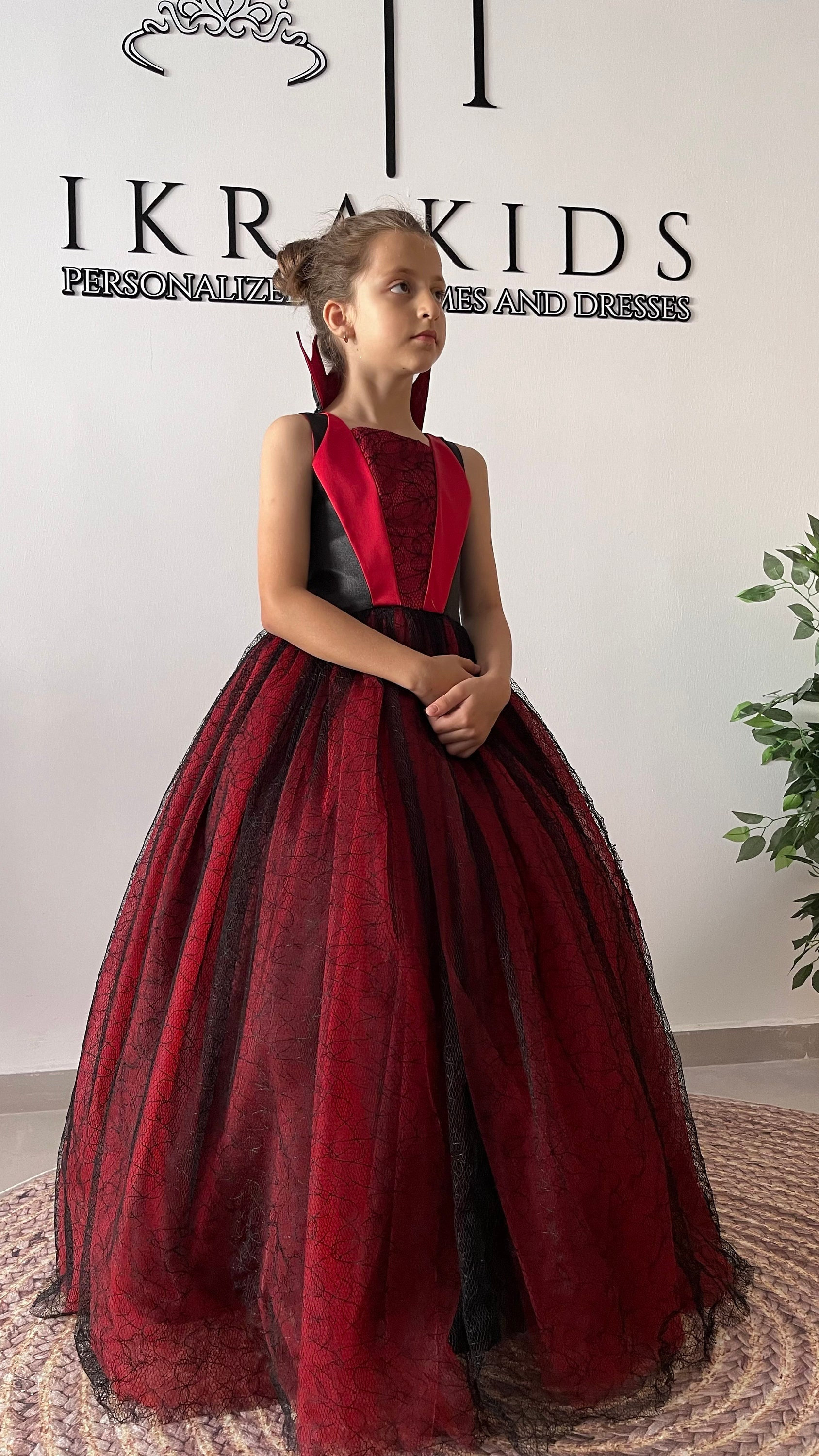 cute vampire dress Girls Victorian Vampire Costume Medium
