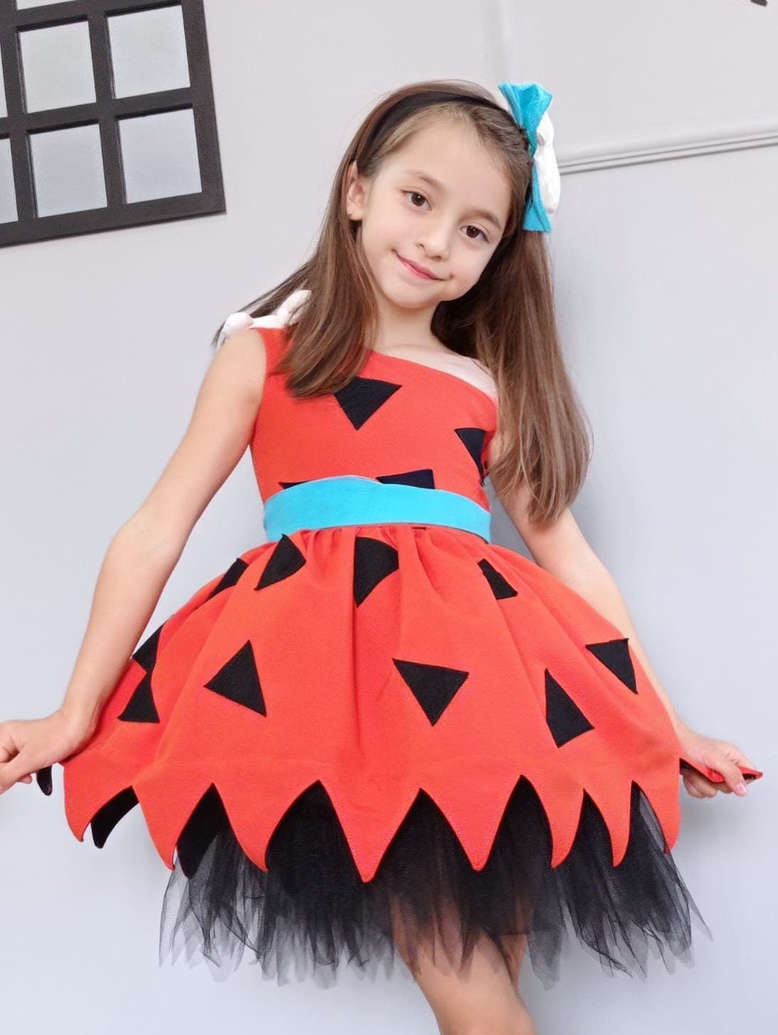 Pebbles costume/Baby girl Flintstones birthday outfit/Pebble photoshoot