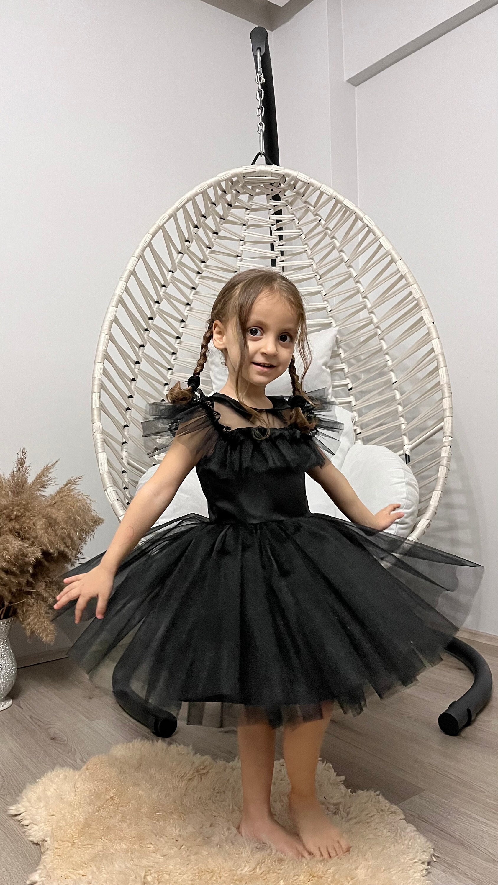 2023 Mercoledì Addams Costume Per Bambini Ragazze Cintura di Tulle Gotico  Vestito Nero + Parrucche Abiti