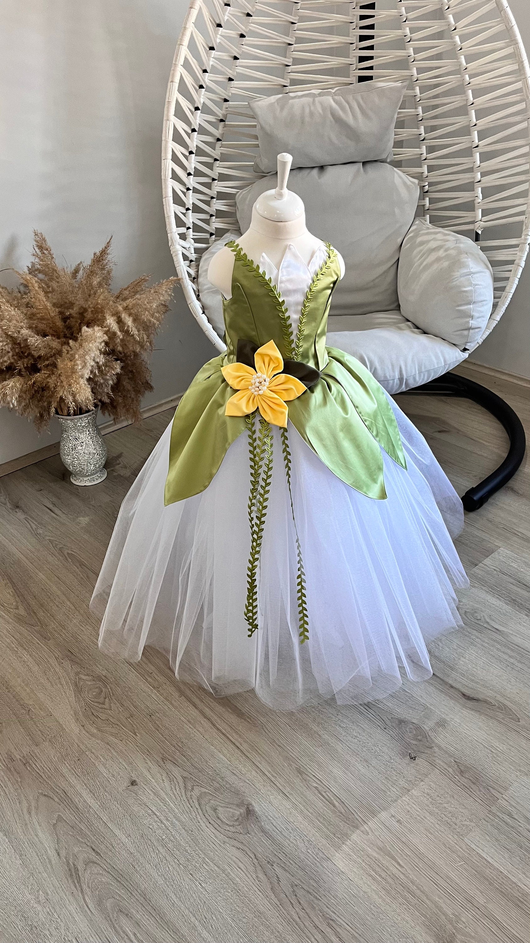 20's formal dresses Green roaring 20s satin party dress with handkerchief skirt main image 1