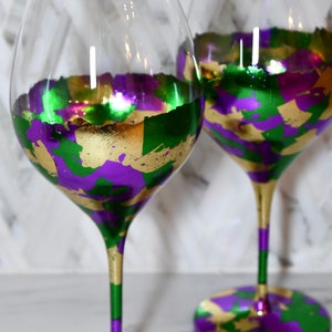Mardi Gras Wine Glass- Single Glass