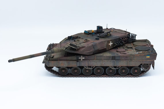 その他 TAMIYA 1/35 JAGDPANZER IV & LEOPARD 2 A6 thumbnail.asp?file=assets/