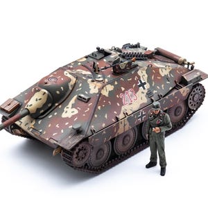 PRE-ORDER: German Jagdpanther 38(t) Hetzer, Tamiya, scale 1 35