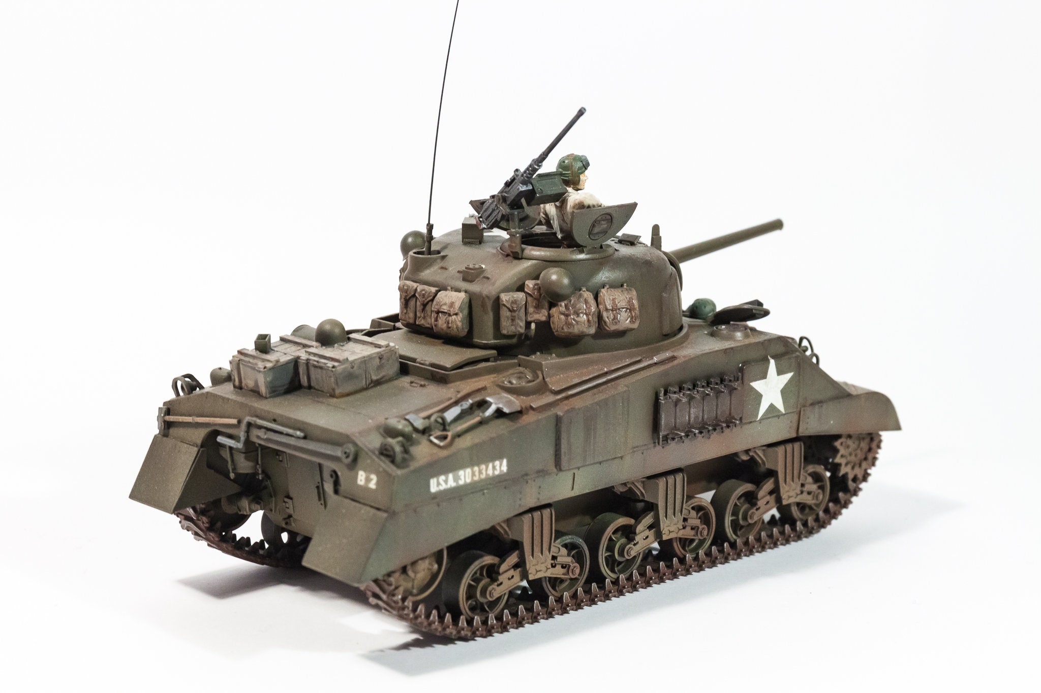 タミヤ 1/35 M4シャーマン（初期型）を作る その1 - どらの自由帳 激