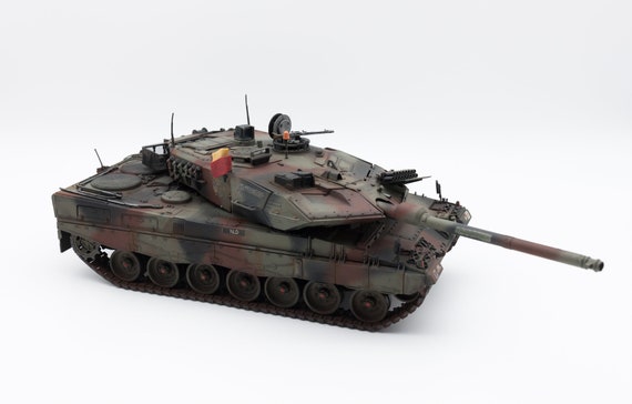 MAQUETTE MODEL 1/35: built Tamiya M1A1 mine plow char tank, US Army EUR