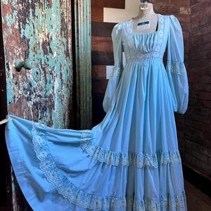 Vintage 1970s Gunne Sax Blue Sky Prairie Gown Size 5