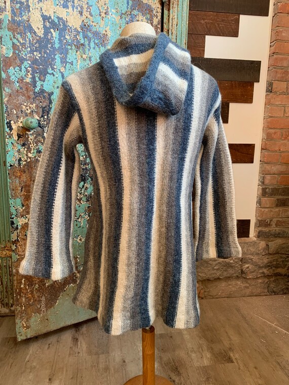 Small Vintage 1970’s Wool Sweater Jacket - image 3
