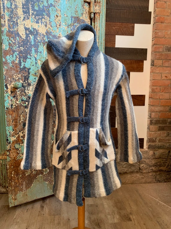 Small Vintage 1970’s Wool Sweater Jacket - image 2