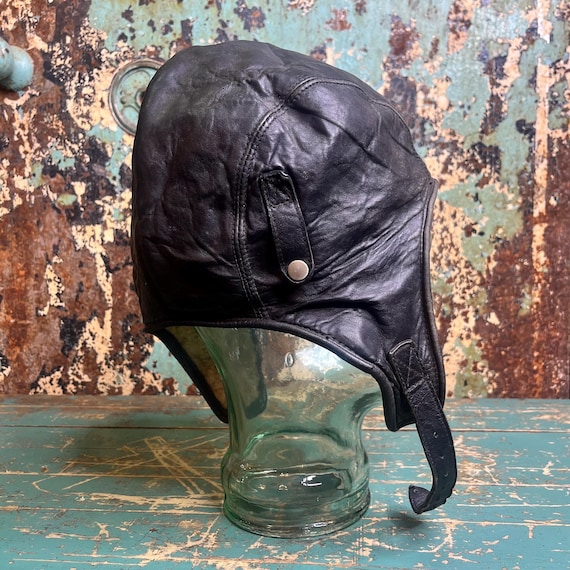 Vintage Black Leather Sherpa Lined Flight Cap View 4