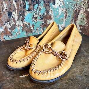 Vintage 1950s 1960s Leather NOS Moccasins Women’s 9