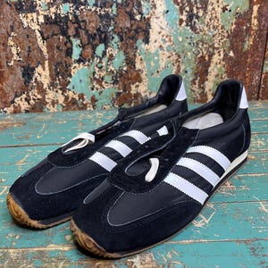 adidas gazelle silver green womens Men's adidas Superstar Shoes White IF1585 main image 1