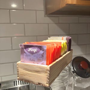 Trälåda för te och tepåsar, rustik trälåda, handgjord trälåda, presentask, lantlig inredning, minneslåda, tillverkad i New Jersey, USA