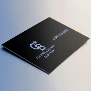 Ultratjocka premiumvisitkort — Gratis specialdesign och fri frakt | 32pt glansig finish bild 7