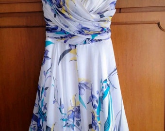 ヴェルサーチ・ジーンズ・クチュールの新作シルクドレス