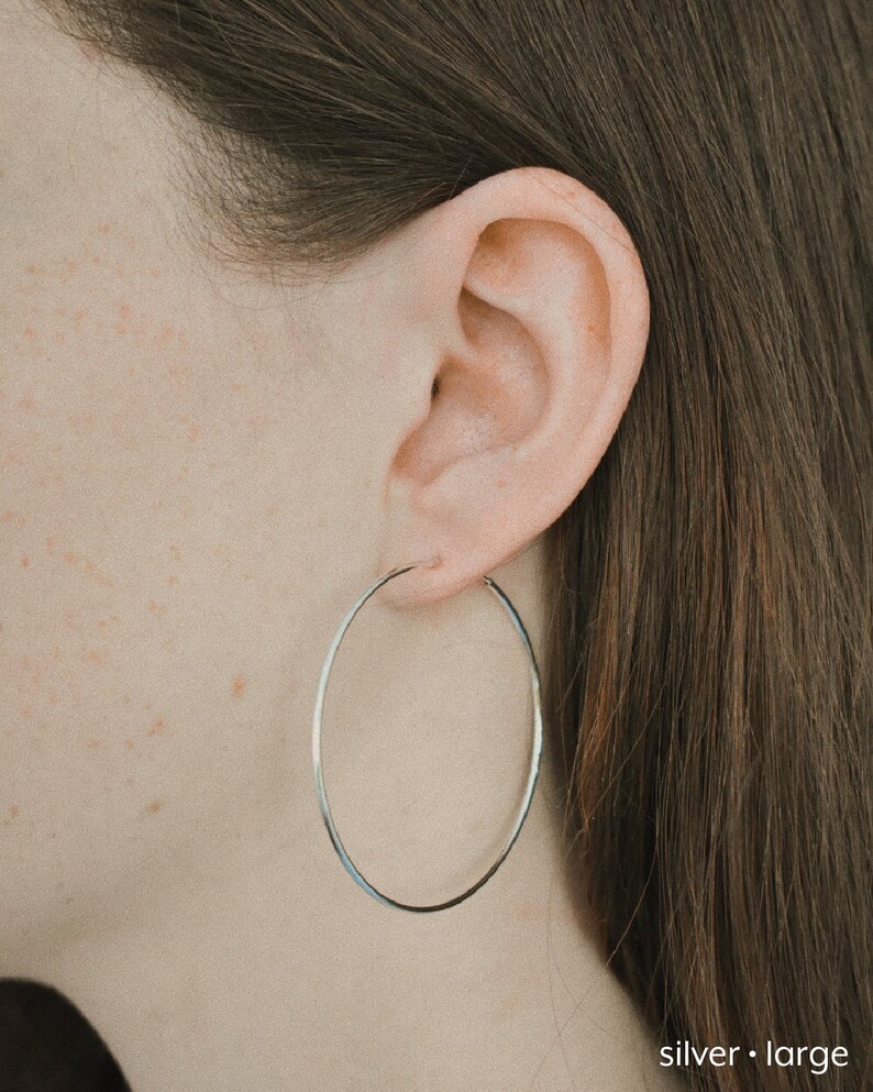 The Nubia Hoops Slim Endless Hoops image 10