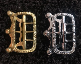 Cravat Buckles