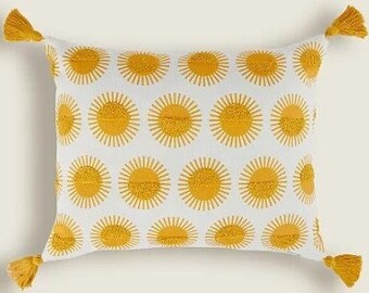 yellow rectangle cushion