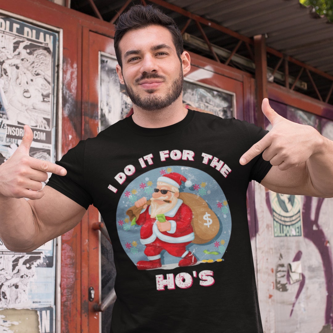 Guys Christmas Tshirt, Men's Funny Christmas Shirt, Christmas Gift for Men, Funny Santa Shirt