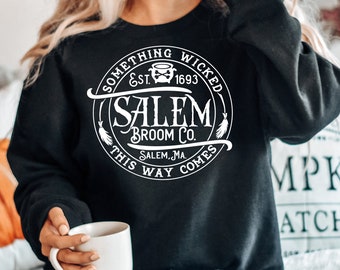 Halloween Sweatshirt, Comfort Farben Shirt, Salem Broom Company, Oversize Halloween Sweatshirt, Salem Massachusetts, Herbst Shirt