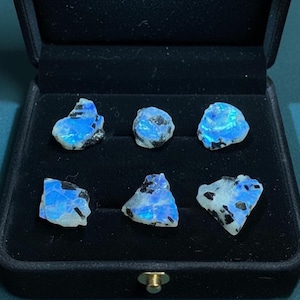 Raw Rainbow Moonstone Gemstone: Flat, Rough Mix Size for Jewelry